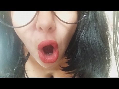 ❤️ Sayang, ibu tirimu tidak mengizinkanmu pergi ke sekolah hari ini... Aku sangat membutuhkanmu... ❤️❌ porno indah pada kami ❤